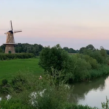 Villa Gorinchem, Spacious House, Terrace At The Water