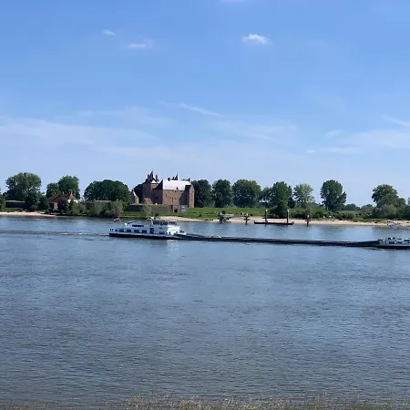 Gorinchem, Spacious House, Terrace At The Water *